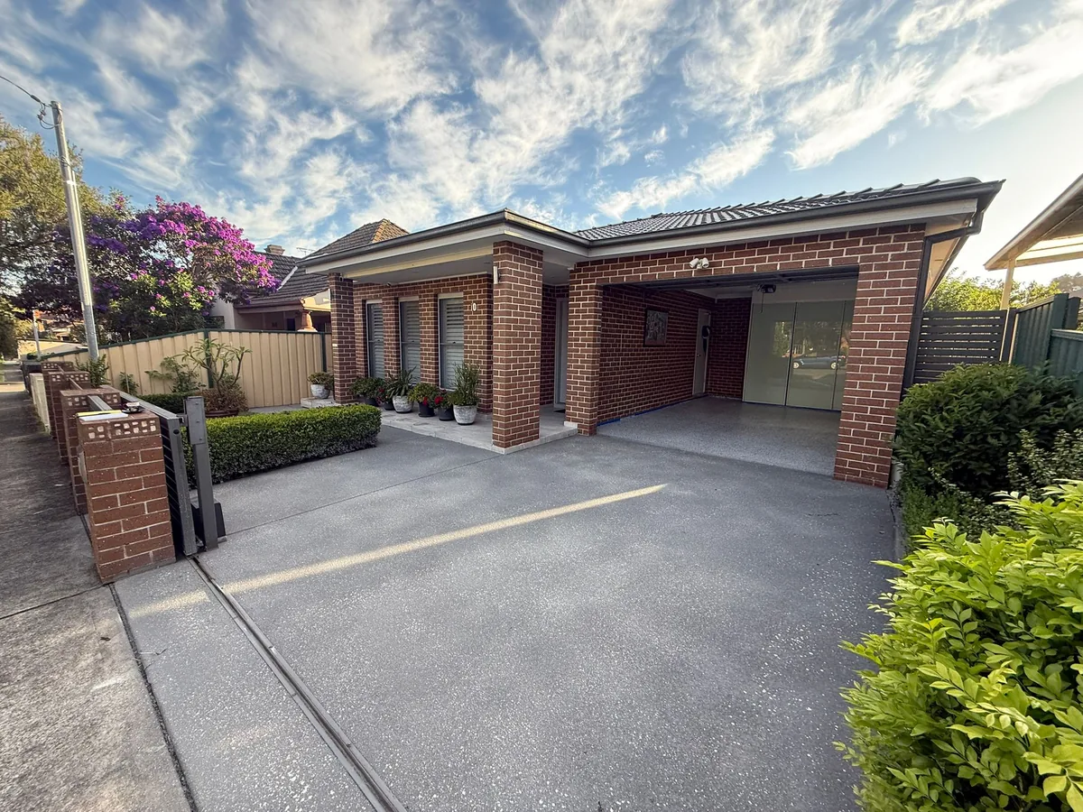 Spray crete decorative concrete driveway — King of Seal Sydney